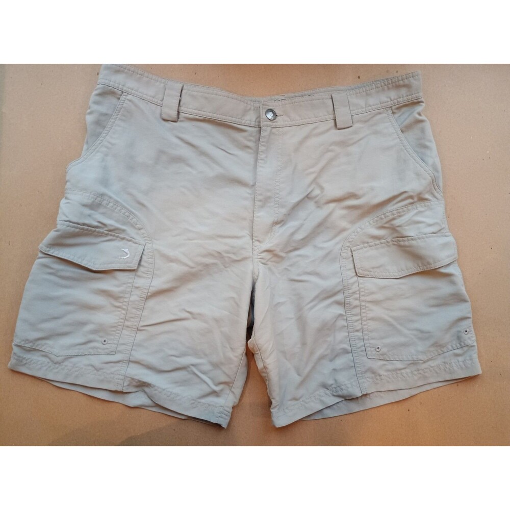 Reel Legends cargo hiking shorts mens Sz 44 Beige nylon Dri-Fit Outdoor fishing